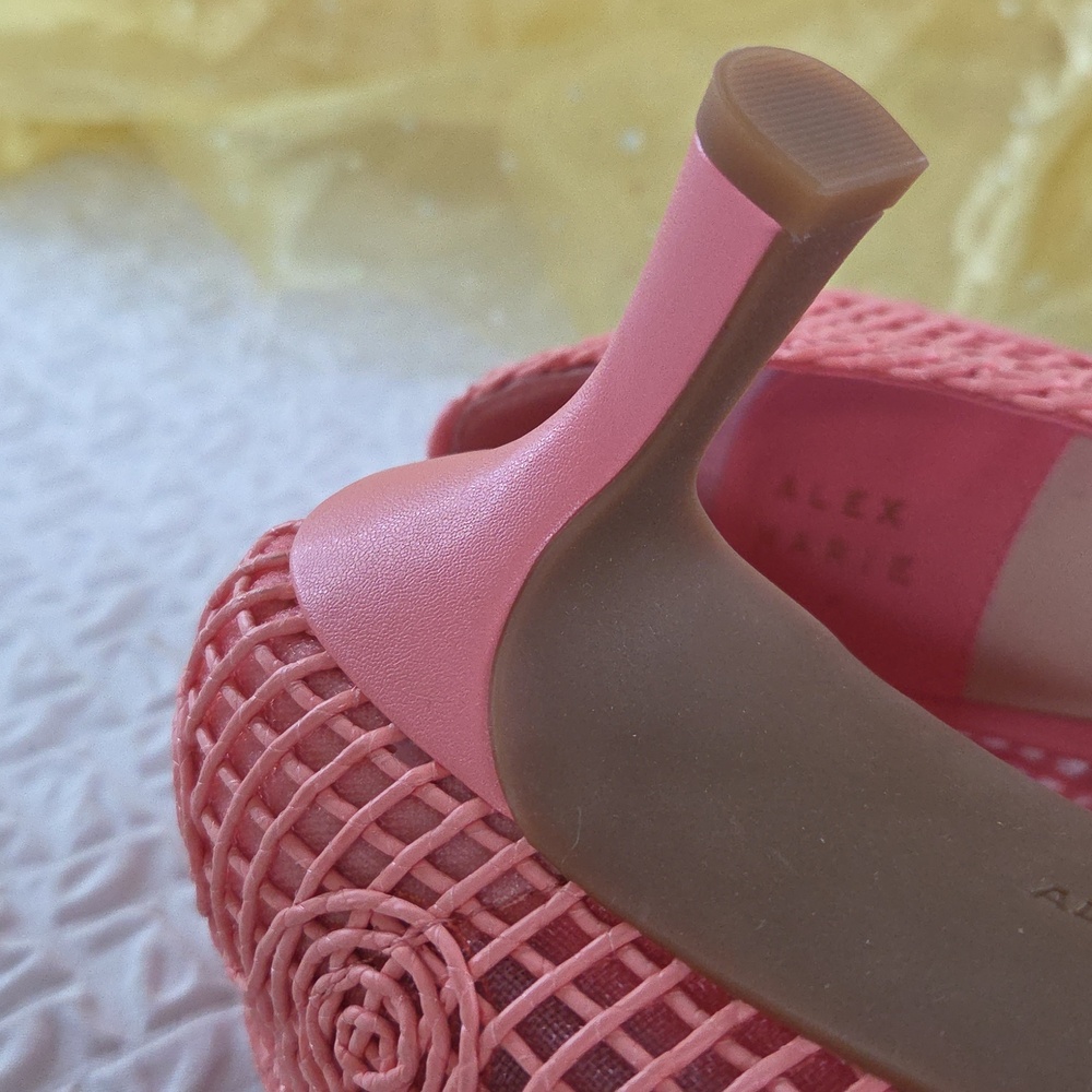 Alex Marie Coral Pink Woven Pointed Kitten Heels 7.5 - Picture 9 of 16